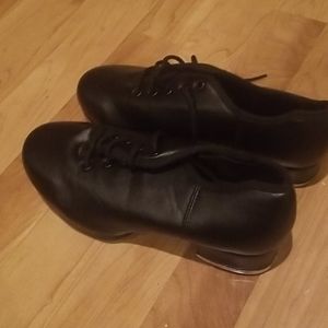 Black Tapp shoes
